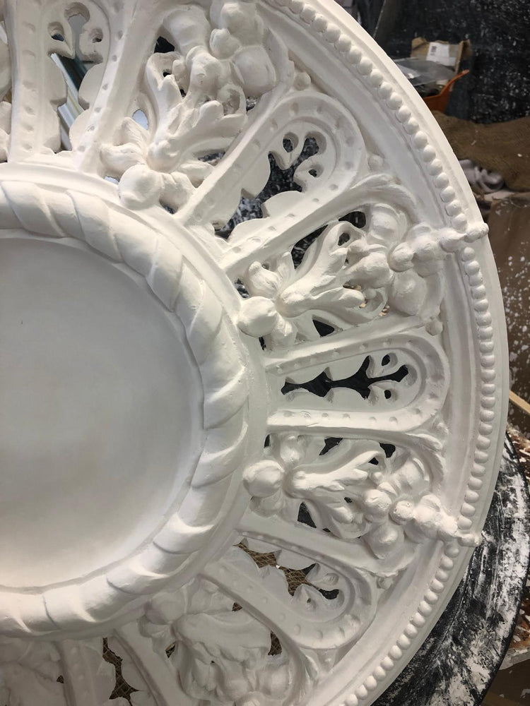 Elizabeth Ceiling Rose - 4 Versions
