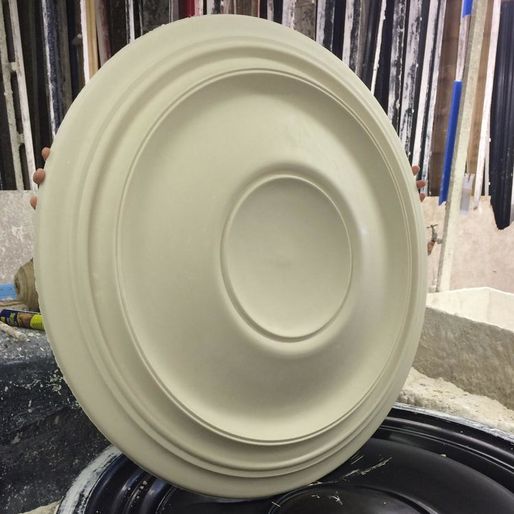 Plain Ceiling Rose - Large Highgate - 850mm