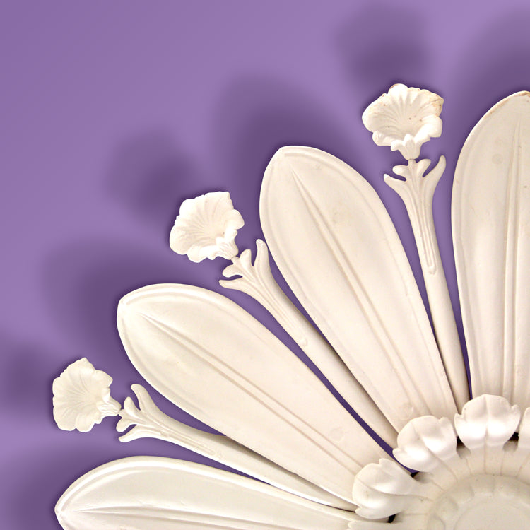 Victorian Ceiling Rose - York Flower - 880mm