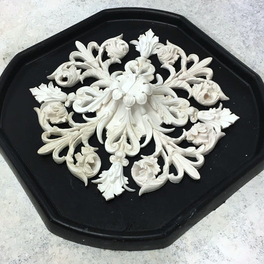 Constructing large roses