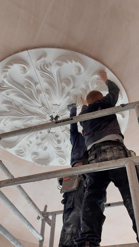 bespoke plaster ceiling rose fitting