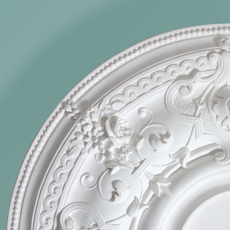 Leaf Ceiling Rose - Flat Middle - 740mm